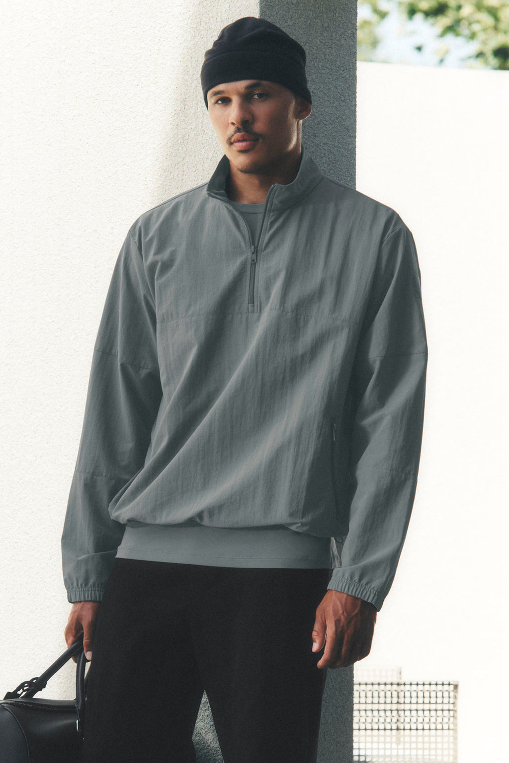 Light Weight Takeaway Track Pullover - Monument