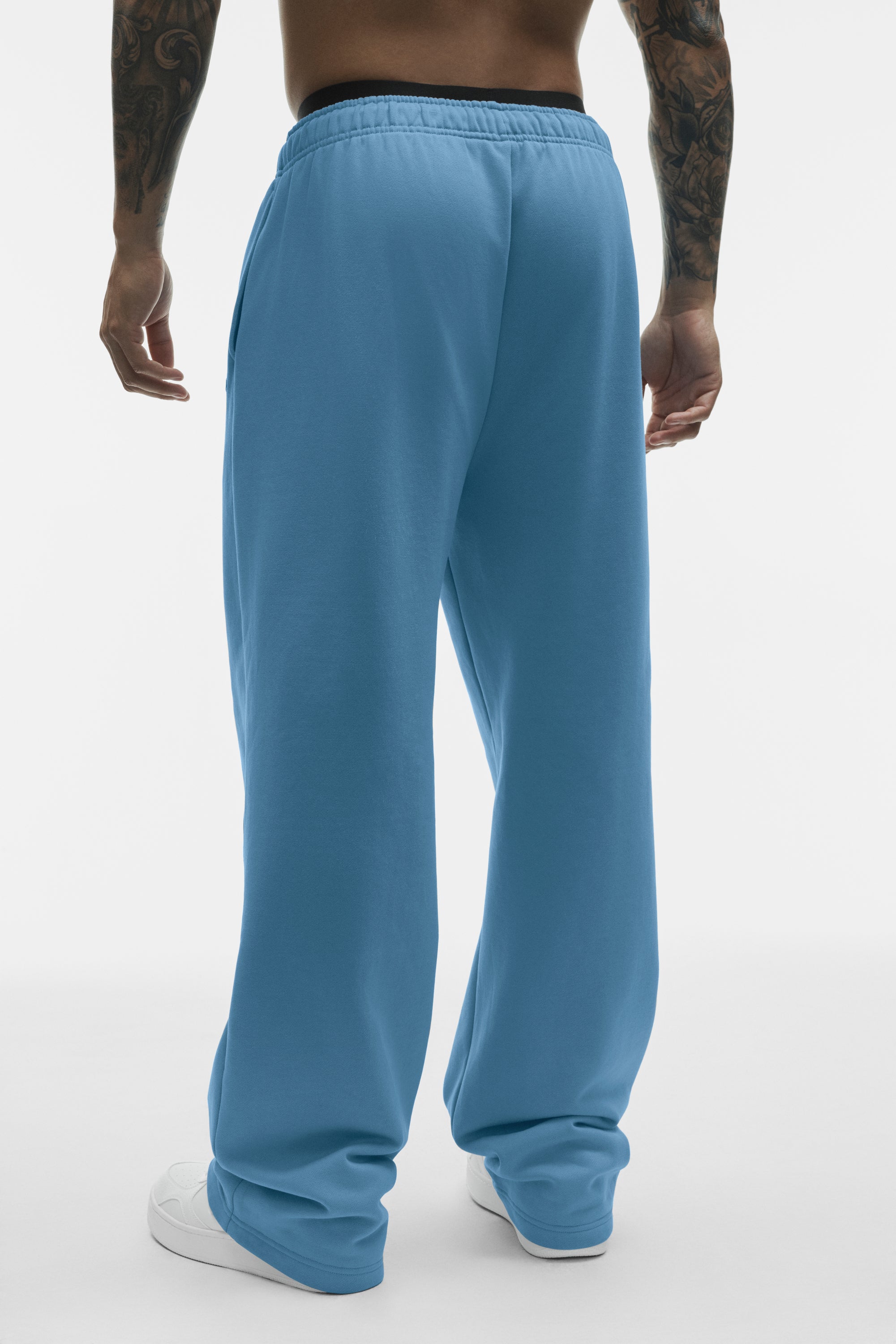 Accolade Straight Leg Sweatpant - California Blue
