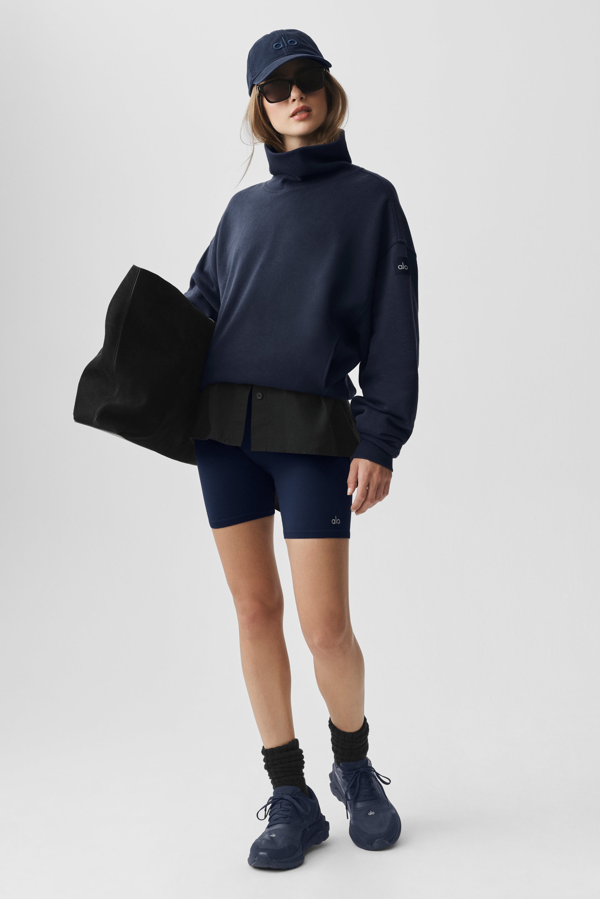 Hazy Mock Neck Pullover - Navy