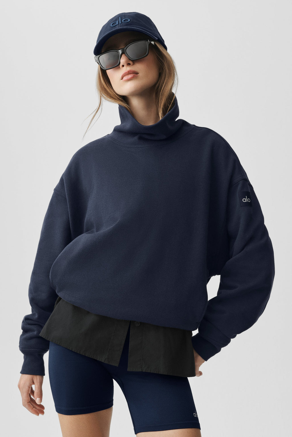 Hazy Mock Neck Pullover - Navy