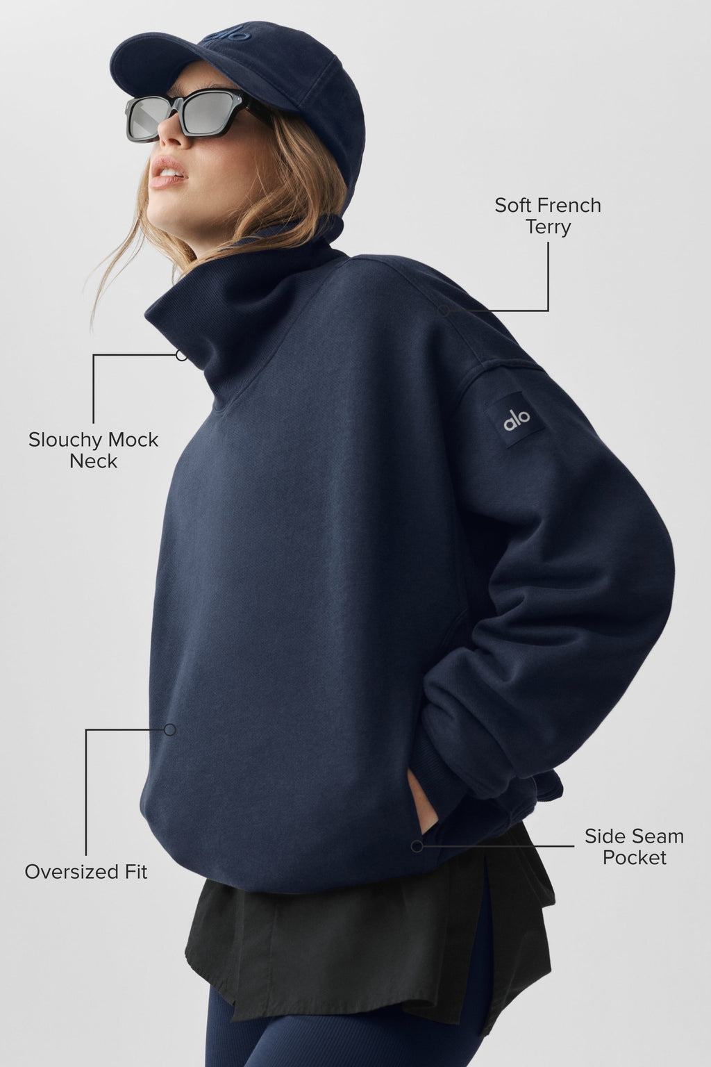 Hazy Mock Neck Pullover - Navy