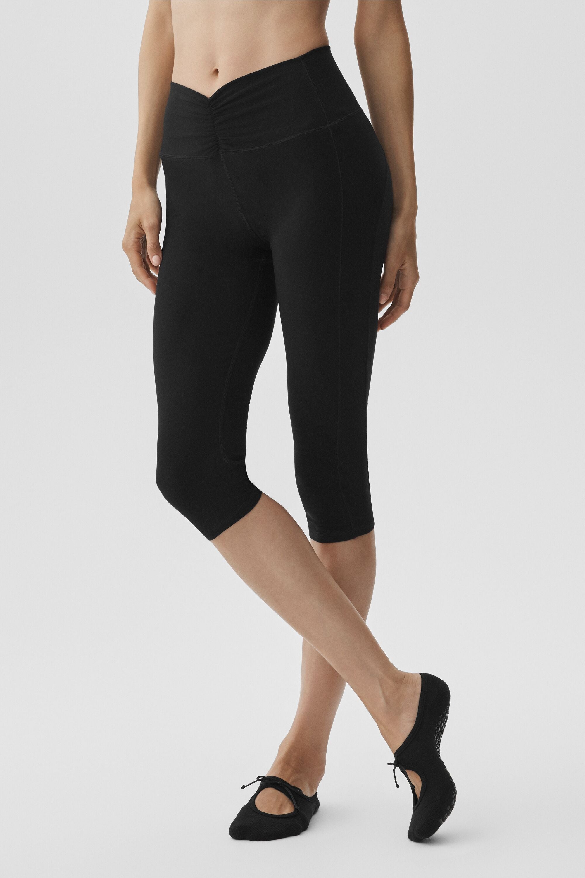 Alosoft High-Waist Intuition Capri - Black