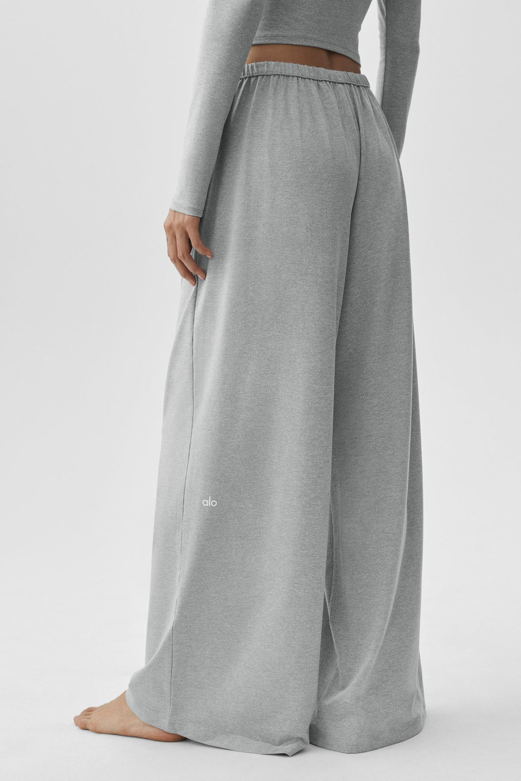 Alosoft Mid-Rise Finesse Wide Leg Sweatpant - Vintage Athletic Heather