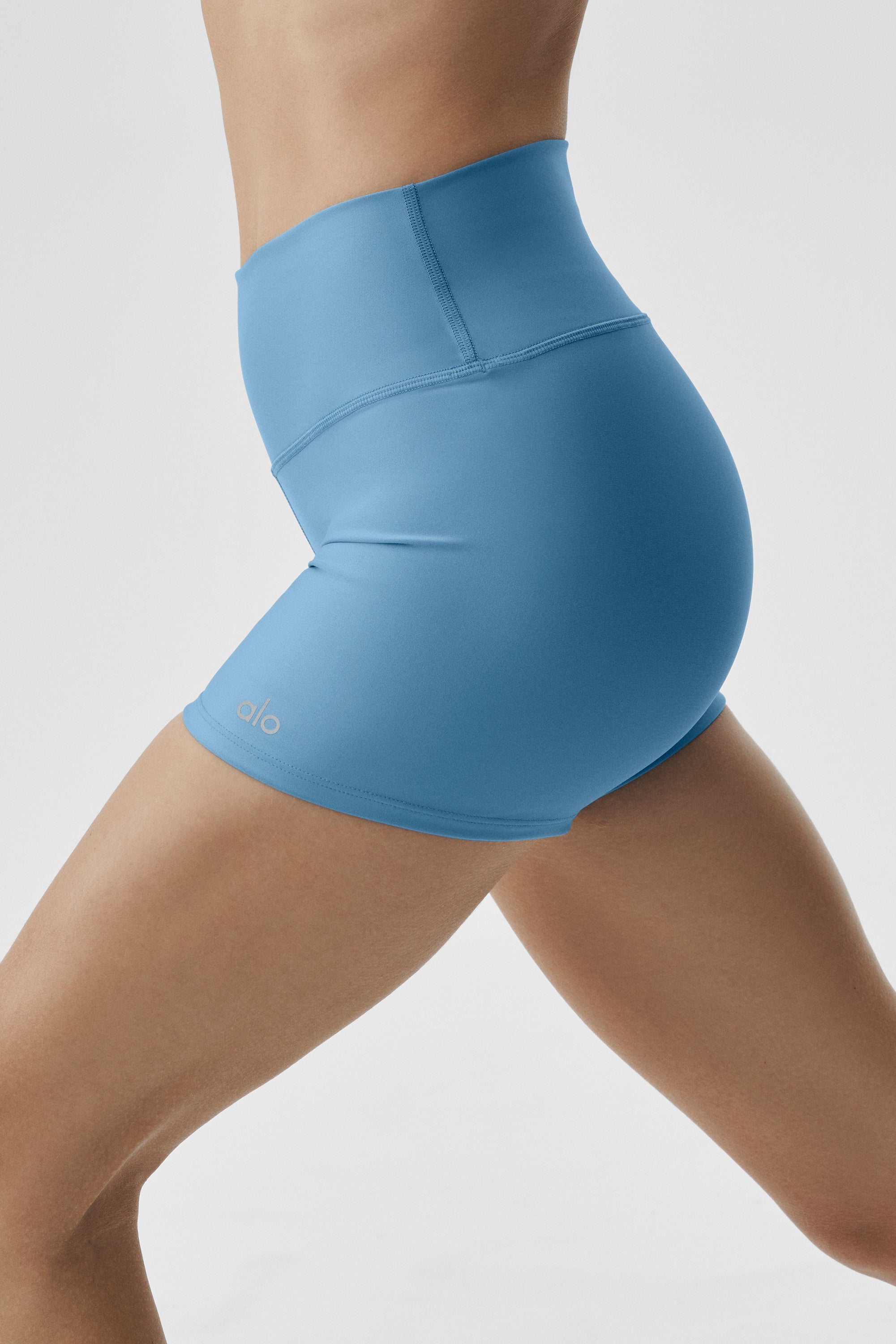 3 High-Waist Airlift Short - California Blue